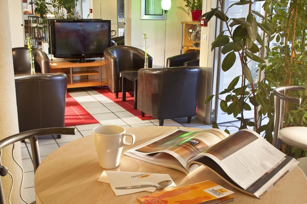 Ibis Budget Chilly-Mazarin Les Champarts Interior foto